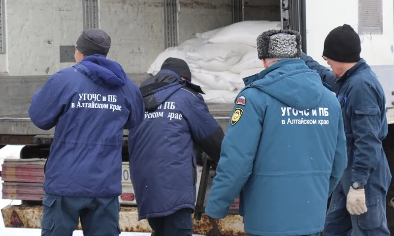 Жители Алтайского края отправляют гуманитарную помощь для российских солдат, участвующих в спецоперации