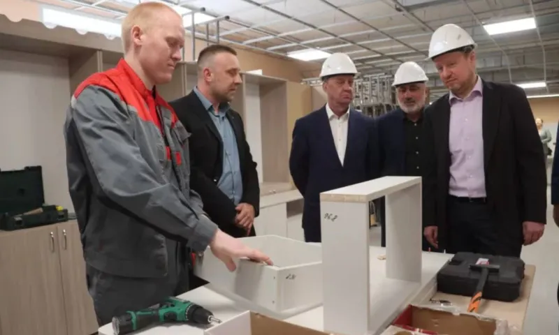 Губернатор Алтайского края Виктор Томенко подчеркнул важность комплексного подхода к инструментам поддержки регионов России