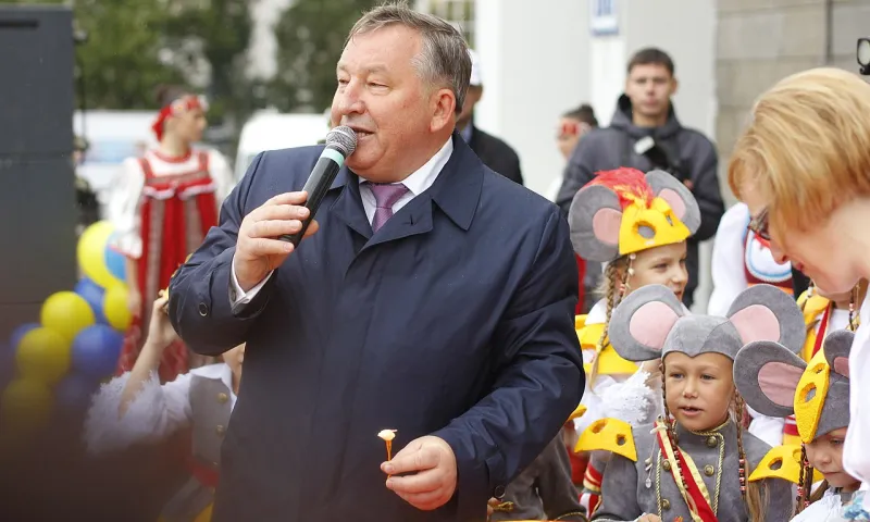 Бывший глава Алтайского края Александр Карлин отмечает 70-летний юбилей