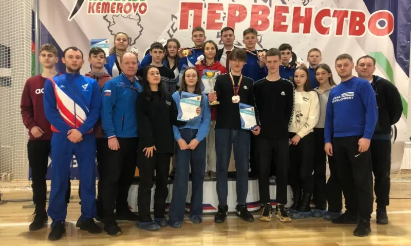 Алтайские спортсмены завоевали 11 медалей на юниорском первенстве Сибири по тхэквондо в Кемерове