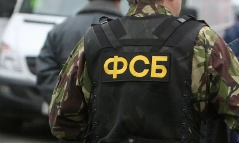 Виктор Томенко и председатель АКЗС Александр Романенко поздравили сотрудников органов безопасности с профессиональным праздником
