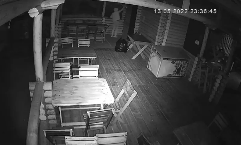 В Барнауле задержали мужчину, который сжёг деревянную веранду летнего кафе