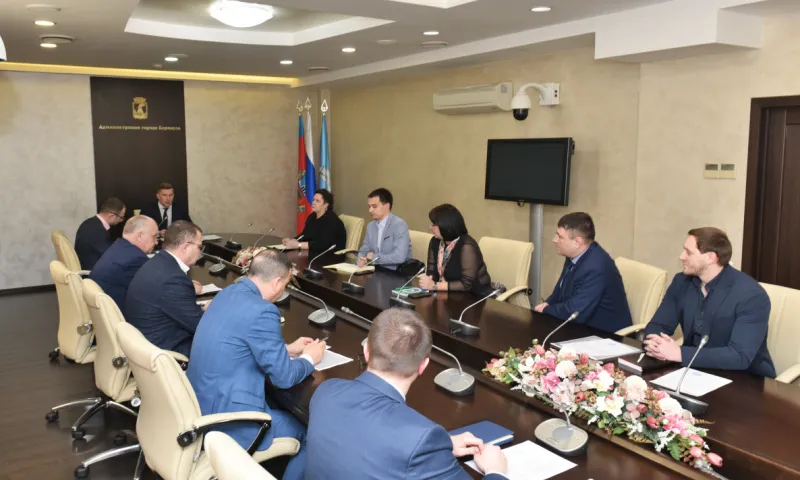 Приобретать автобусы в лизинг планируют в администрации Барнаула