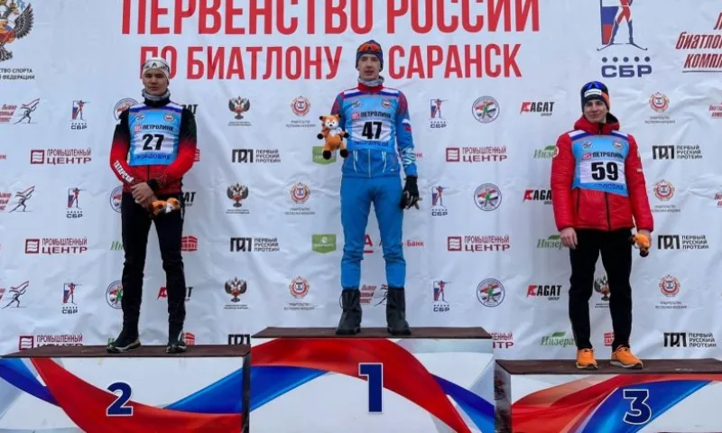 Биатлонист из Алтайского края выиграл спринт Первенства России