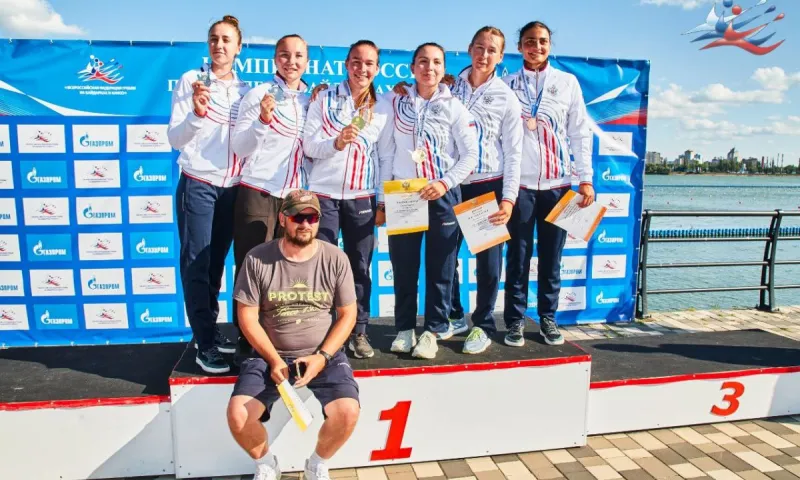 Спортсменки из Алтайского края стали серебряными призёрами чемпионата России по гребле на байдарках и каноэ