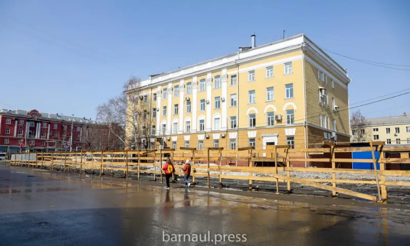 В центре Барнаула возле медицинского университета появится сквер