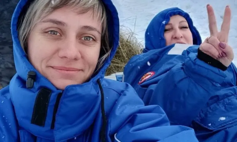 Российские медики добрались до пациентки на лошади, чтобы оказать своевременную помощь