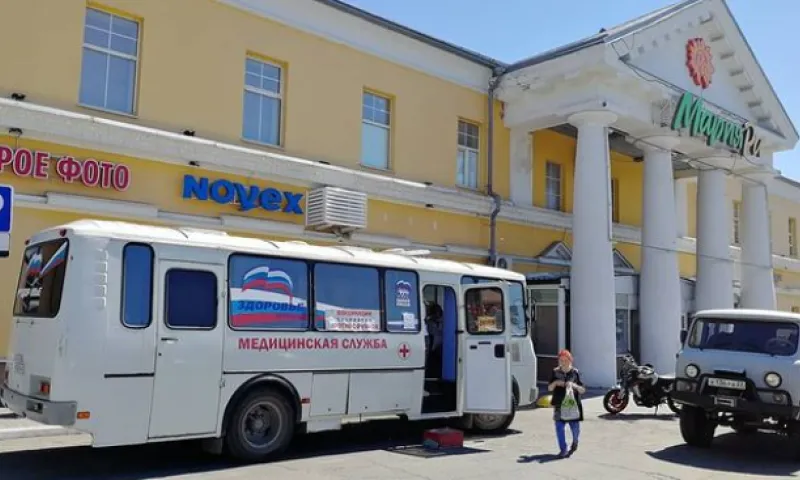 В Барнауле увеличили время приема в пунктах мобильной вакцинации и прививочных кабинетах