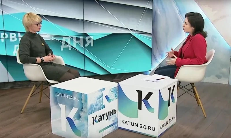 Психолог рассказала, как общаться детям и родителям в период экзаменов и поступления в вузы