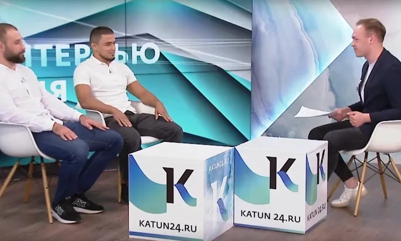 «Интервью дня»: алтайский боец MMA Сарвар Хамидов и его наставник Шараф Давлатмуродов