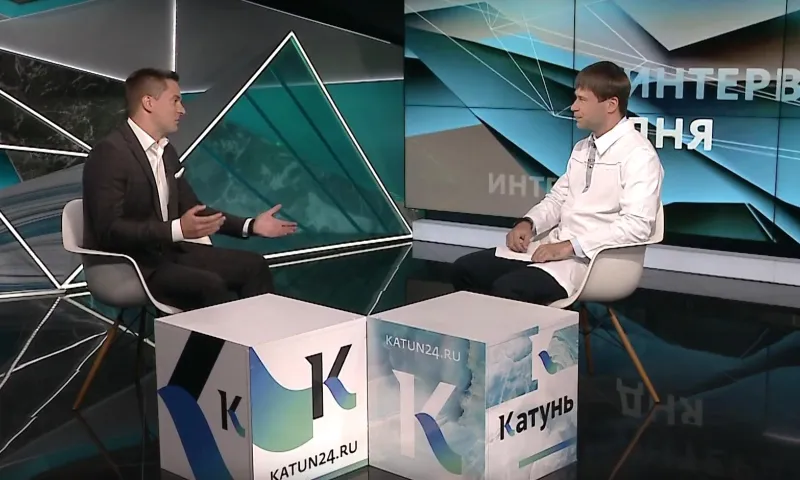 «Интервью дня»: главный врач барнаульской поликлиники № 14 Дмитрий Денисов