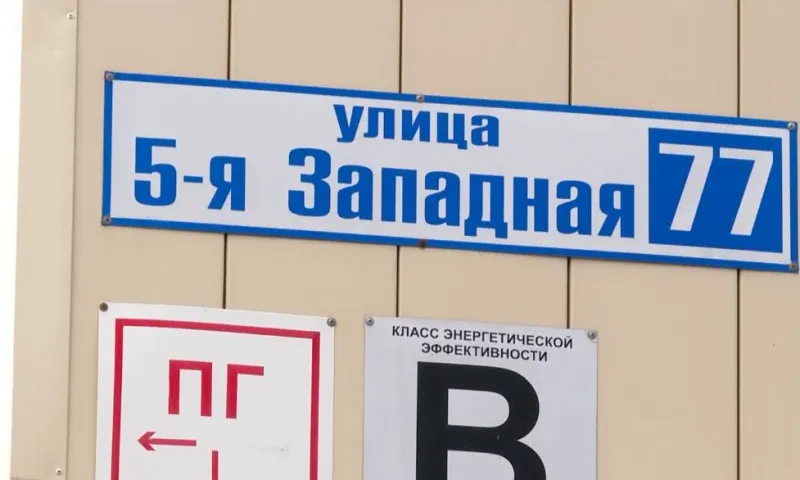 Барнаулец захламил свою квартиру так, что страдает весь дом