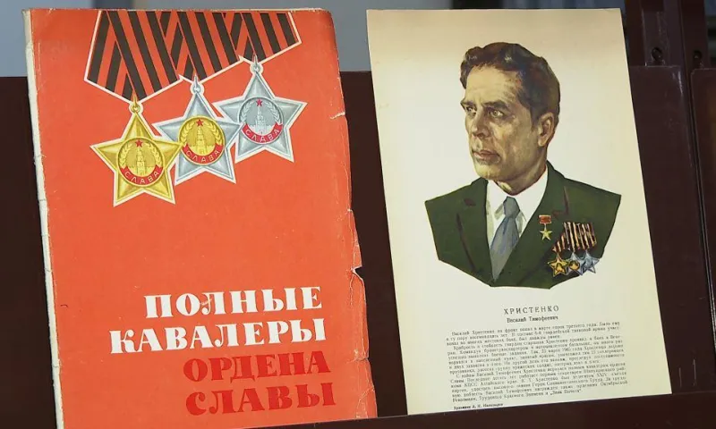 Выставка в честь Героя Социалистического Труда и почетного жителя Алтайского края Василия Христенко открылась в Барнауле