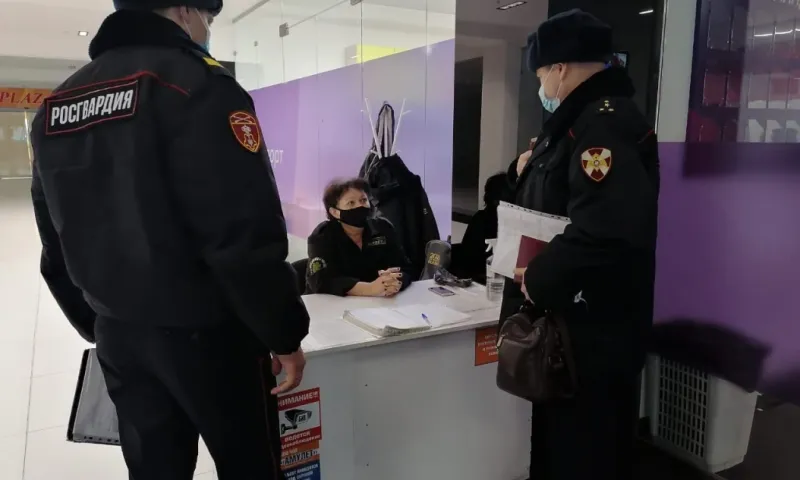 Рейды по соблюдению антиковидных мер продолжаются в Барнауле