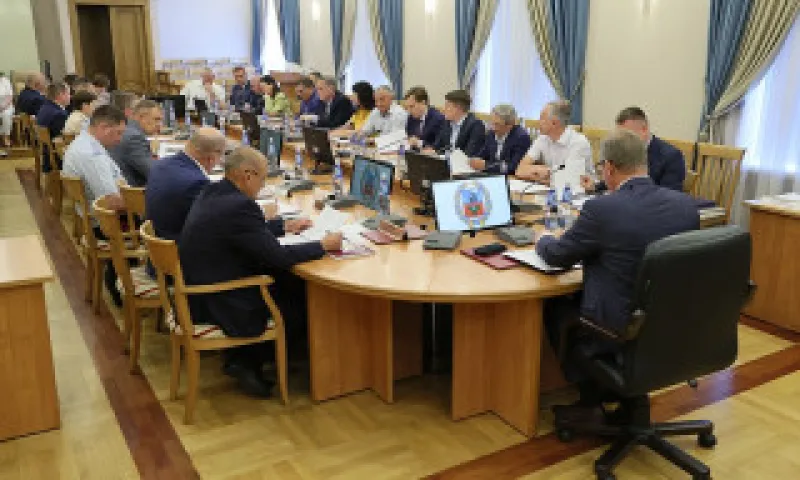 Заседание антинаркотической комиссии провели в Алтайском крае