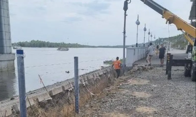 Благоустройство набережной речного вокзала продолжается в Барнауле