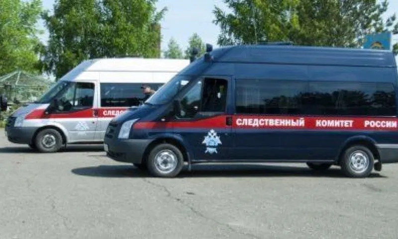 Следственный комитет начал проверку по факту зажатия школьника в дверях троллейбуса в Барнауле