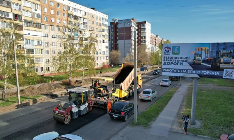 К укладке асфальта по дорожному нацпроекту приступили в Барнауле