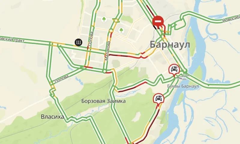 Пробки в девять баллов сковали Барнаул утром 23 января