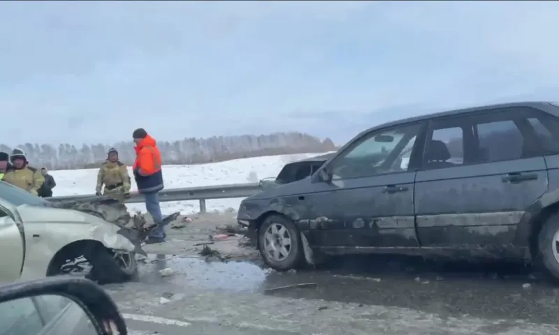 Два человека погибли в ДТП в Калманском районе