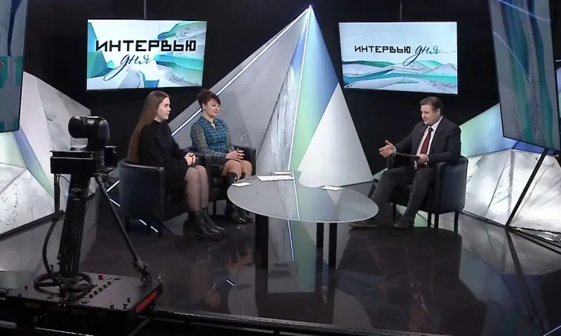 Оксана Едыкина и Дарья Бондарь: о всероссийской акции «Макулатура рулит»