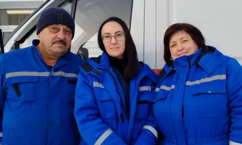 Бригада скорой помощи приняла роды у жительницы Алтайского края по пути в больницу