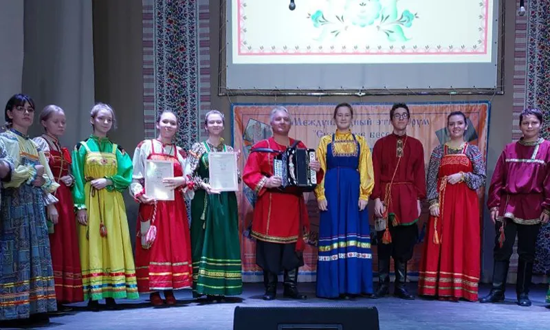 Переговоры представителей Алтайского края и Казахстана прошли в рамках этнофорума «Сибирские беседы»