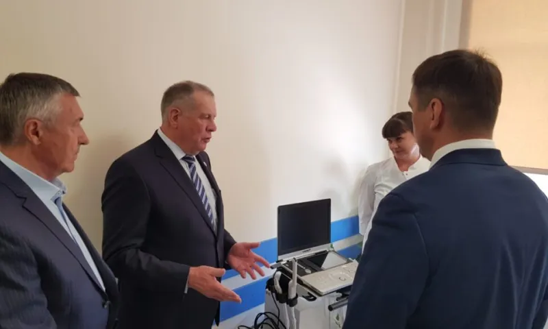 Иван Лоор обсудил возможность оказания высококвалифицированной помощи жителям сел