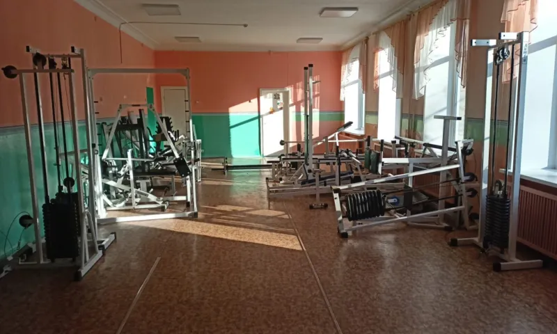 Тренажеры перевезли в новое помещение спортклуба для инвалидов в Барнауле