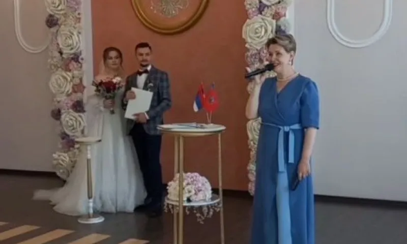 Лучшего ведущего церемонии заключения брака определили в Алтайском крае