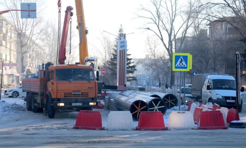 Главный канализационный коллектор начали ремонтировать в Рубцовске
