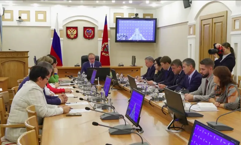 Губернатор Алтайского края провёл заседание Координационного совета по взаимодействию с «Движением первых»