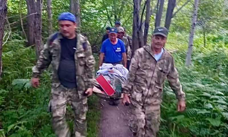 Туристка получила травму при восхождении на гору в Курьинском районе