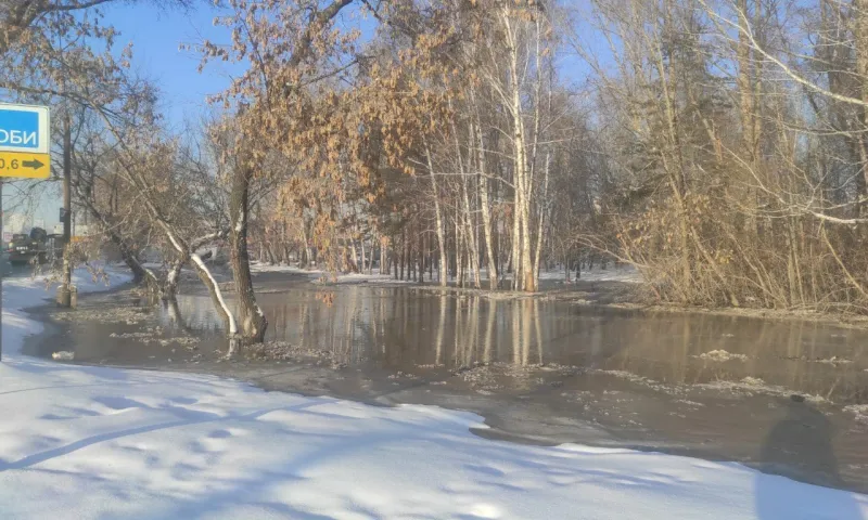 Барнаульцы остались без воды из-за коммунальной аварии