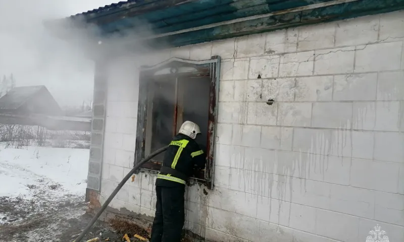 Мужчина погиб при пожаре в Смоленском районе