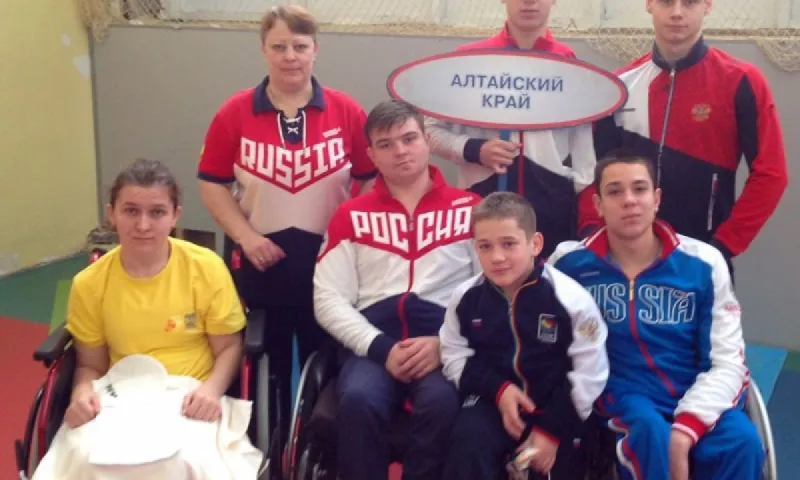 Алтайская команда пловцов стала серебряным призером чемпионата России среди инваспортсменов