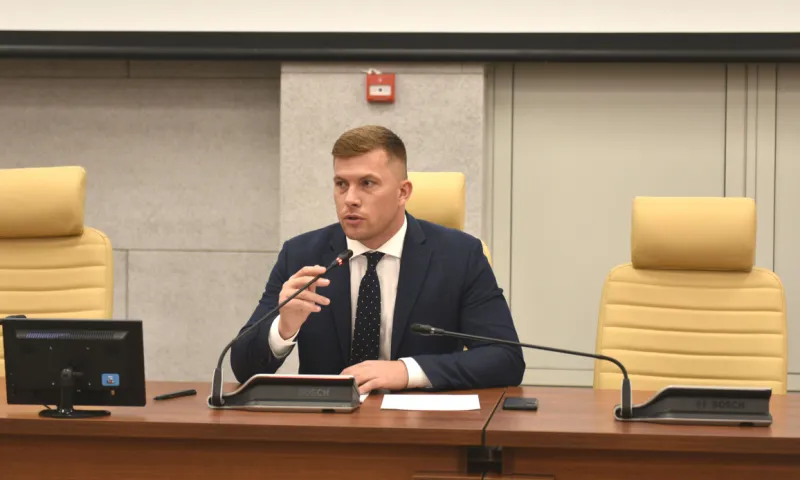 В администрации Барнаула обсудили работу общественного транспорта