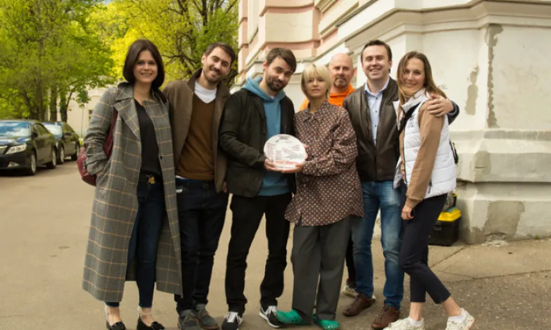 Любовь Аксенова и Филипп Янковский сыграют в мистическом сериале о найденном на Алтае самолете