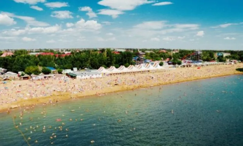 Яровое вошло в топ-3 популярных городов для отдыха летом на озерах России