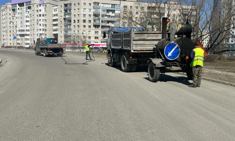 Подрядчики приступили к ремонту дорог в Барнауле