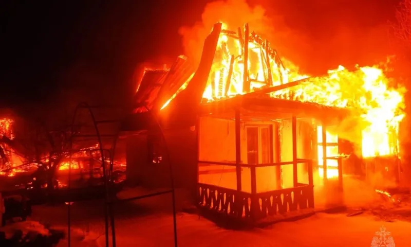 38-летний мужчина погиб при пожаре в Первомайском районе