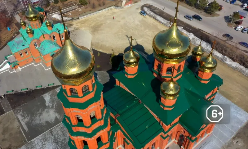 Запись прямой трансляции Пасхального богослужения из барнаульского Александро-Невского собора