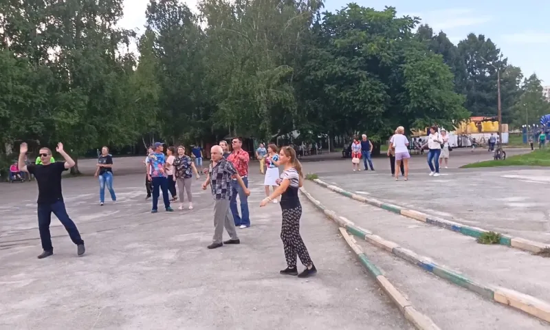 Барнаульцев приглашают на очередную ретродискотеку