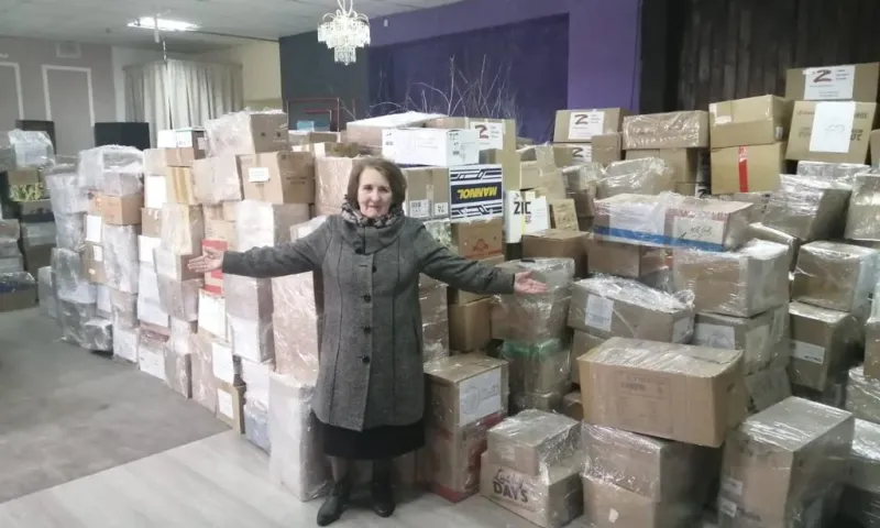 Жители Алтайского края собрали для участников спецоперации больше 10 тысяч подарков