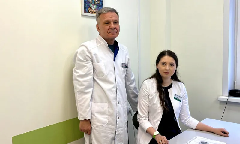 Пары, планирующие детей, могут бесплатно проконсультироваться с генетиком в Барнауле