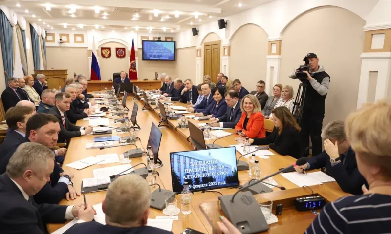 В Алтайском крае обсудили вопросы доступности объектов и услуг для жителей региона с инвалидностью