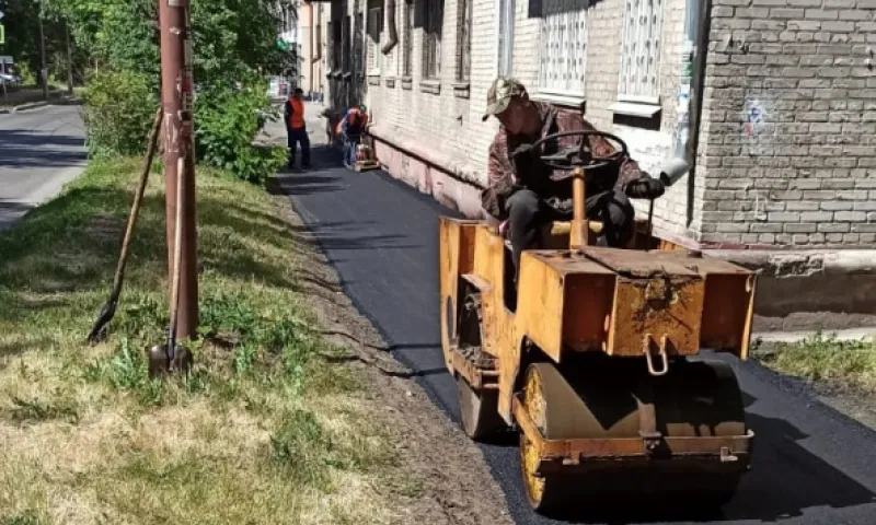 Тротуары обновят на нескольких улицах в Барнауле
