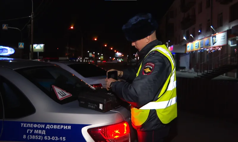 Больше 20 нетрезвых водителей выявили сотрудники ГИБДД в эти выходные на дорогах Барнаула