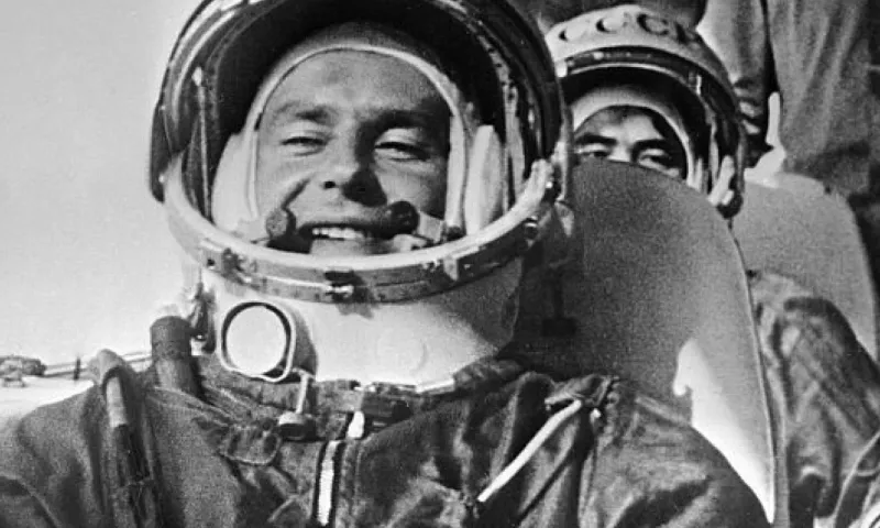 11 сентября 1935 года родился космонавт Герман Титов