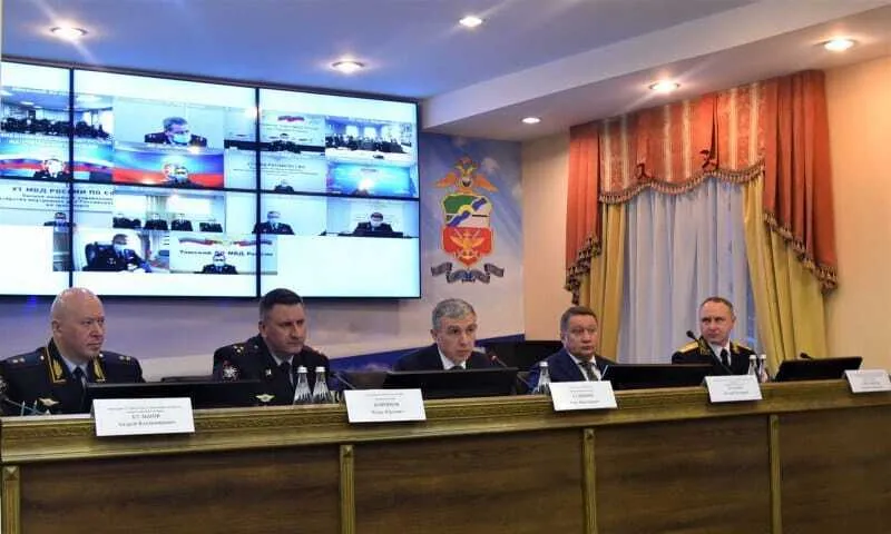 Нового начальника УТ МВД России по СФО представили личному составу
